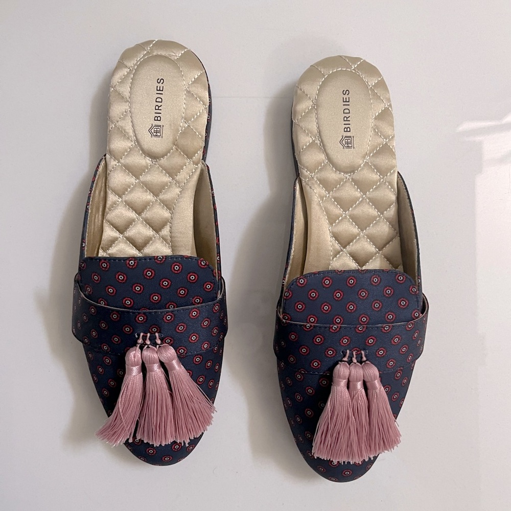 Birdies Phoebe slides. New! Smoking style with preppy print and tassels.